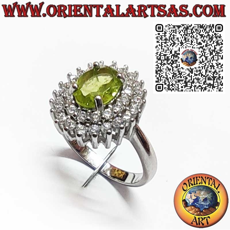 Anello in Argento 925 con Peridoto Naturale Ovale Contornato da Doppia Fila di Zirconi