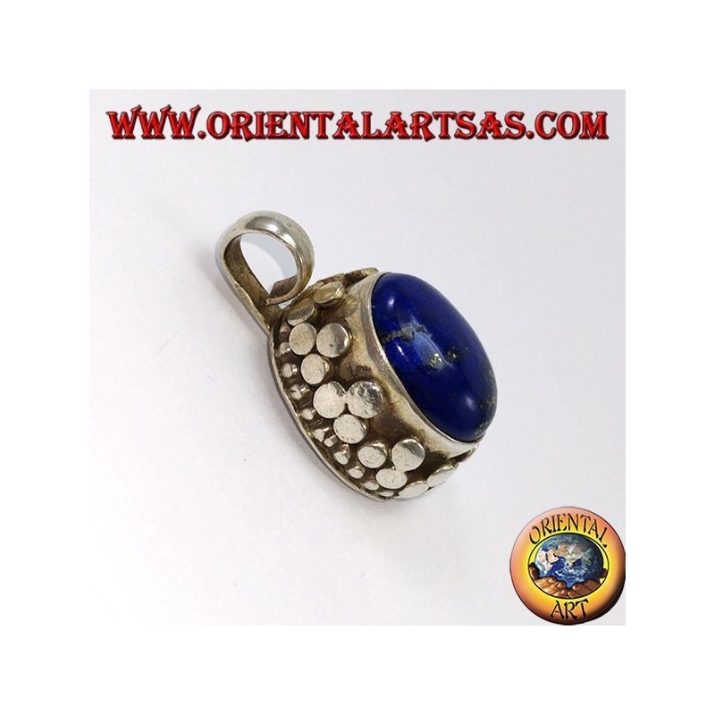 Silver pendant with oval natural lapis lace on high edge