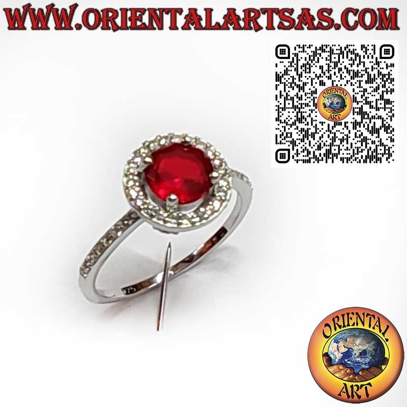 925er Silberring mit Rundem Granat und Weißen Zirkonia