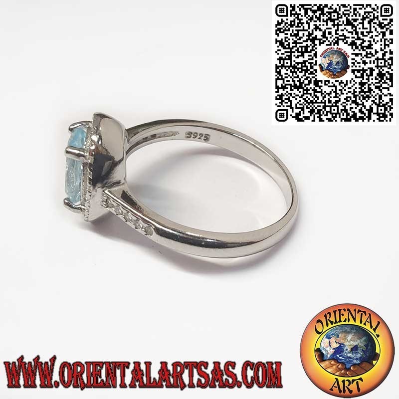 Anello in Argento 925 con topazio blu Naturale Ovale Contornato da Zirconi