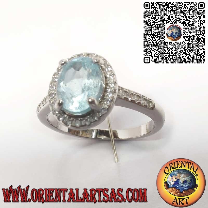 Anello in Argento 925 con topazio blu Naturale Ovale Contornato da Zirconi
