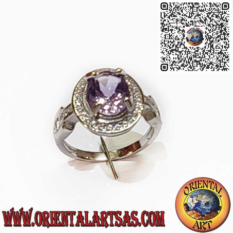 925er Silberring mit Natürlichem Ovalem Amethyst und Funkelnden Zirkonia-Steinen