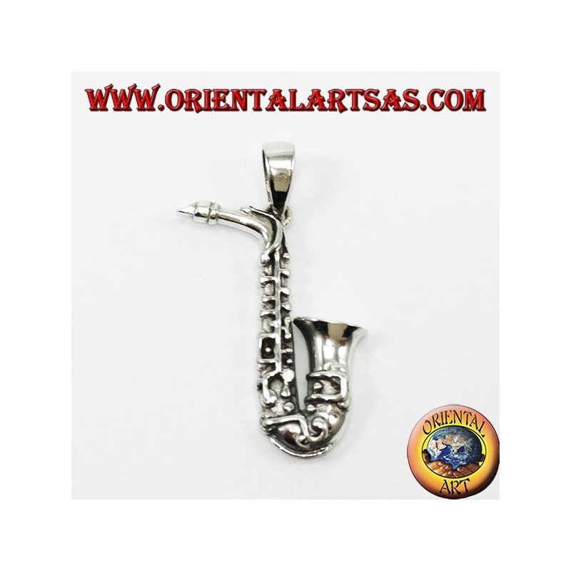 Pendentif en argent, saxophone