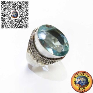 Anillo de Plata 925 Ancho con Topacio Azul Ovalado y Borde de Esferas