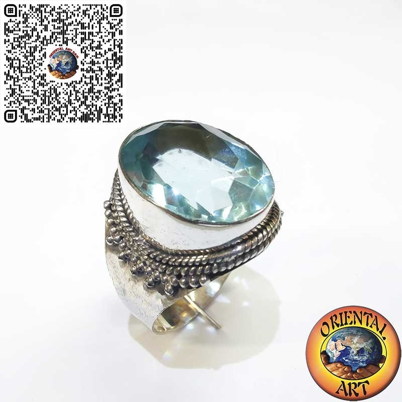 Anello in Argento 925 a Fascia Larga con Topazio Blu Ovale e Contorno a Sfere