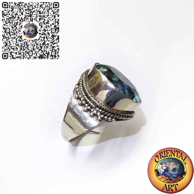 Anello in Argento 925 a Fascia Larga con Topazio Blu Ovale e Contorno a Sfere