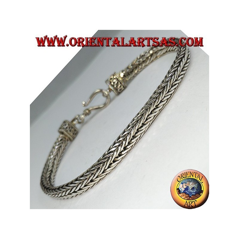 Bracciale Argento Intrecciato Ovale - Eleganza Unica | Oriental Art