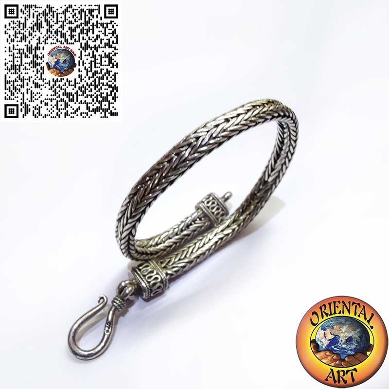 Bracciale Argento Intrecciato Ovale - Eleganza Unica | Oriental Art