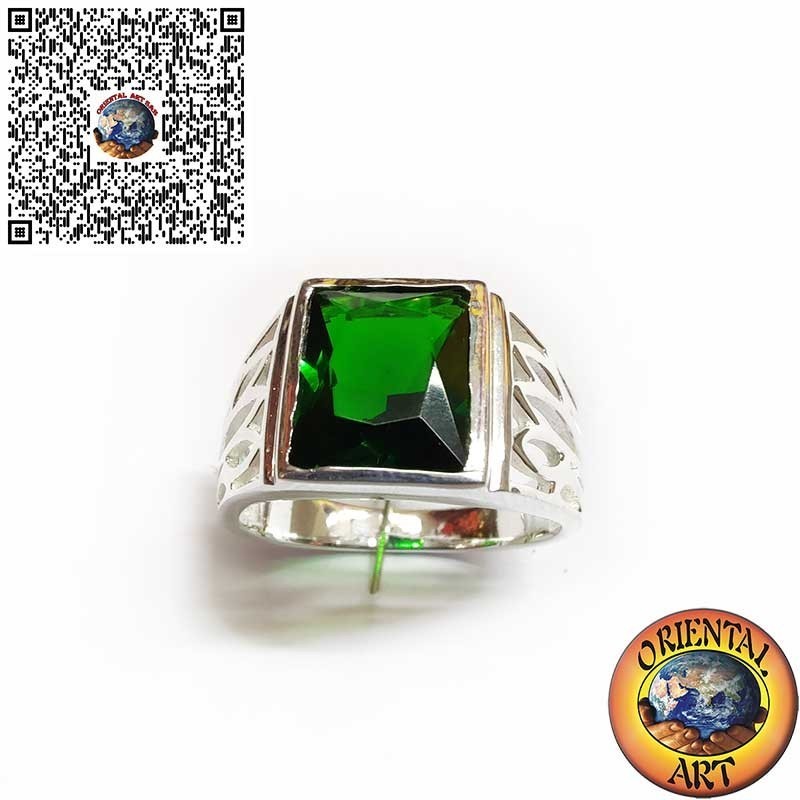 Men’s Sterling Silver 925 Ring with Rectangular Synthetic Emerald – Hand-Carved Sides