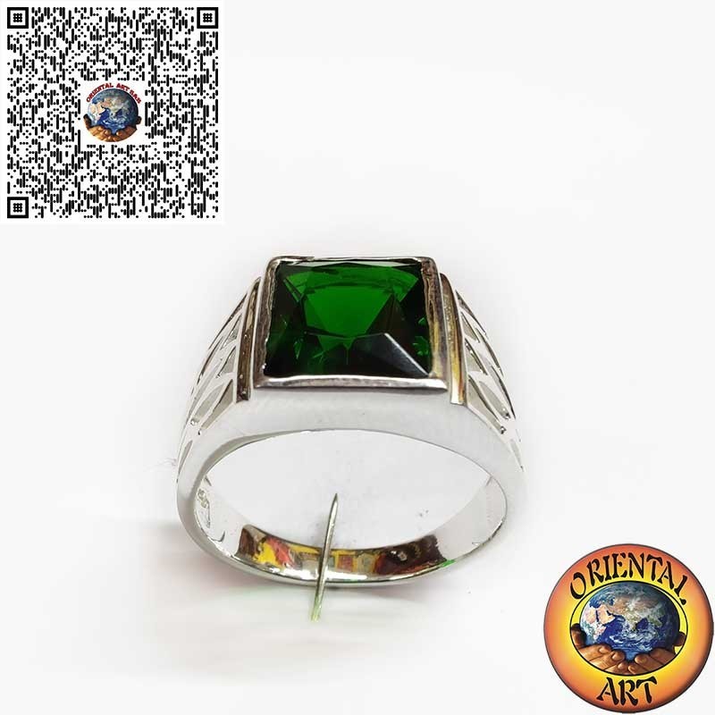 Bague Homme en Argent 925 avec Émeraude Synthétique Rectangulaire – Côtés Sculptés à la Main
