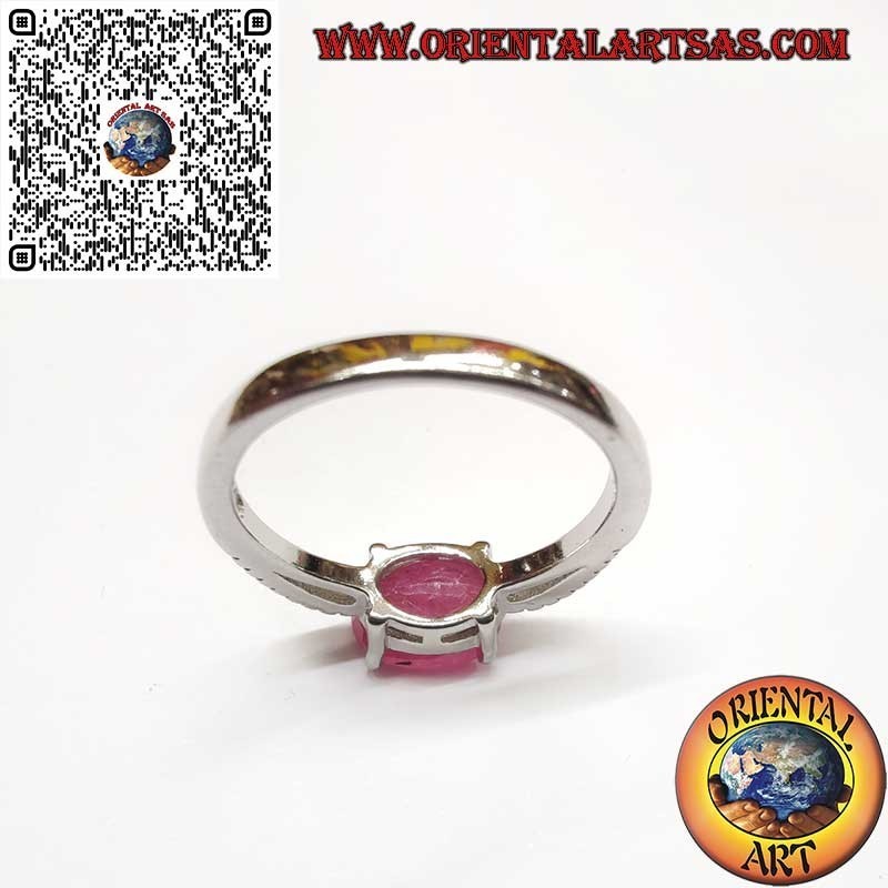 Bague en Argent 925 avec Rubis Naturel Ovale – Monture Croisée et Zircons Latéraux