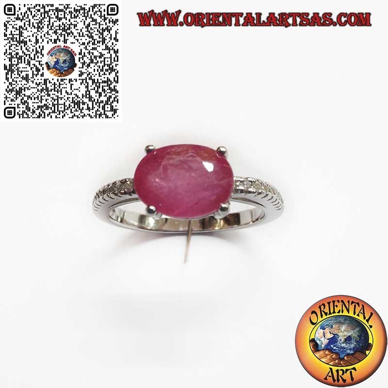Anello in Argento 925 con Rubino Naturale Ovale – Montatura Trasversale e Zirconi Laterali