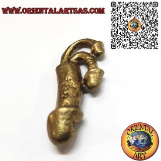 Colgante de latón con triple símbolo protector romano, amuleto histórico de la suerte.