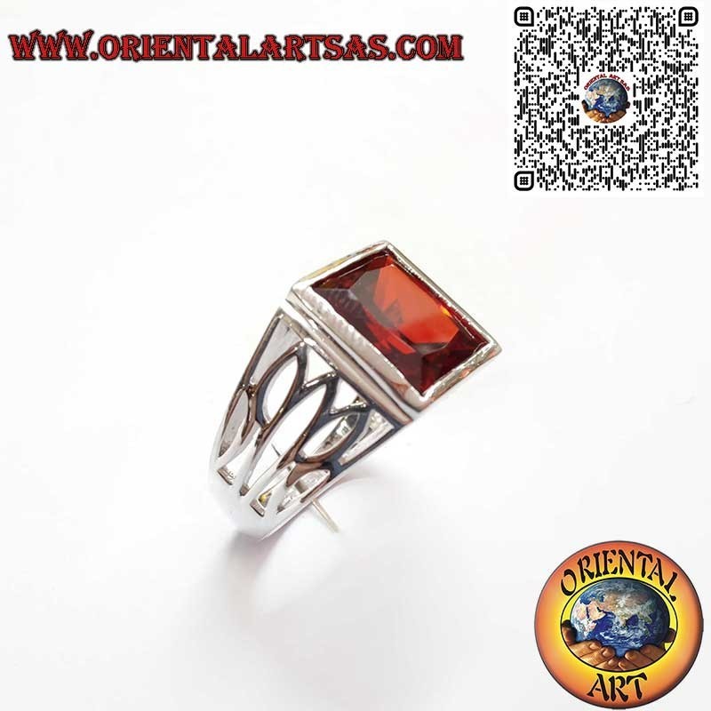 Bague Homme en Argent 925 avec Grenat – Design Élégant et Artisanal