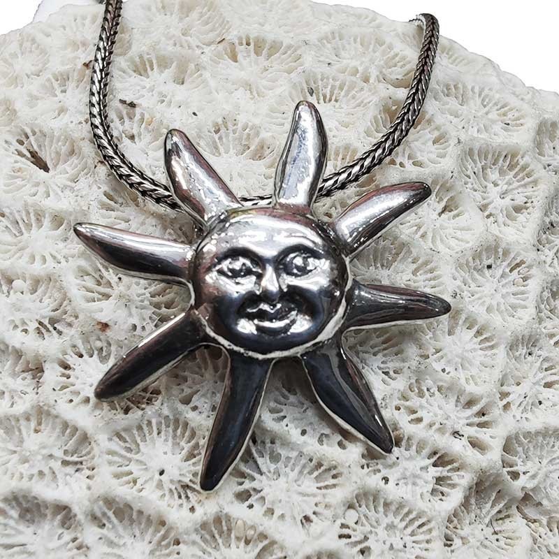 Colgante Sol Rostro Plata 925 Liso - Energía y Alegría