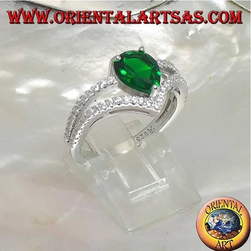 Anello in Argento 925 con Smeraldo Sintetico a Goccia e Zirconi
