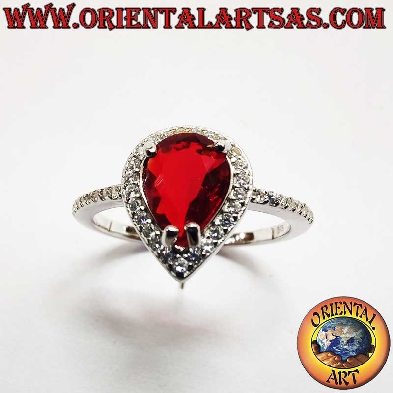 Anillo de plata 925 con granate natural en forma de gota y circonitas