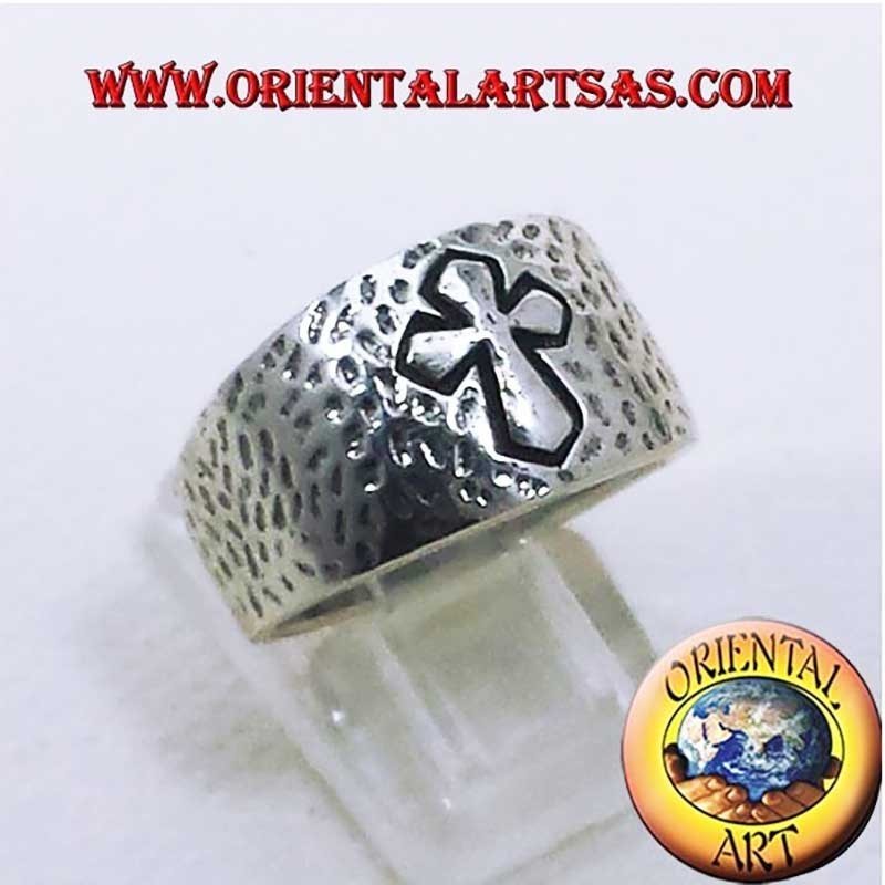 Hammered Band Cross High Relief 925 Silver Ring 12mm | Oriental Art