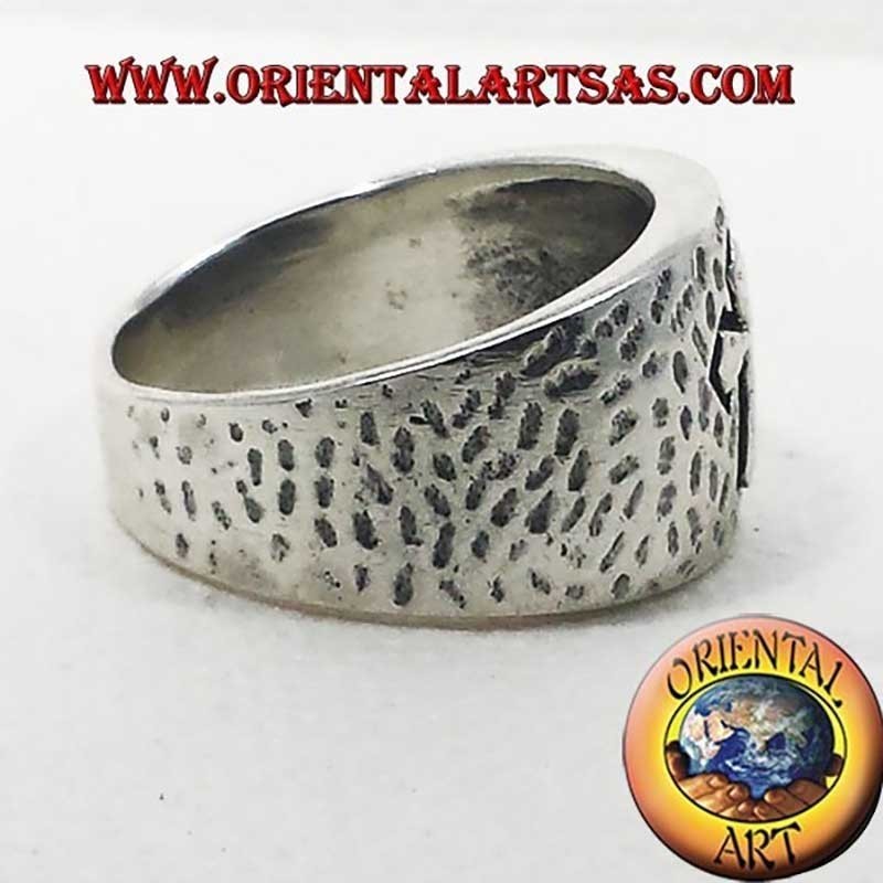 Hammered Band Cross High Relief 925 Silver Ring 12mm | Oriental Art
