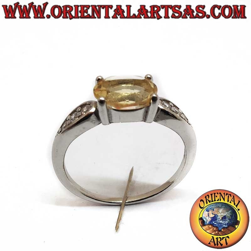 Anello Topazio Naturale Ovale Traverso Zirconi Argento 925 Rodiato