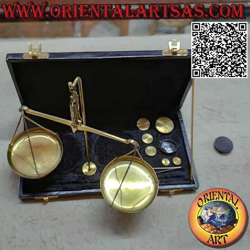 Balance en laiton antique pour bijoux ou apothicaire avec étui et poids