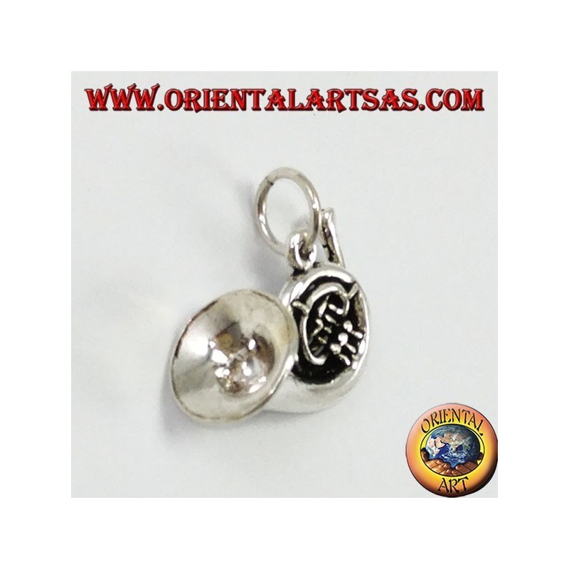 Silver pendant, Trumpet