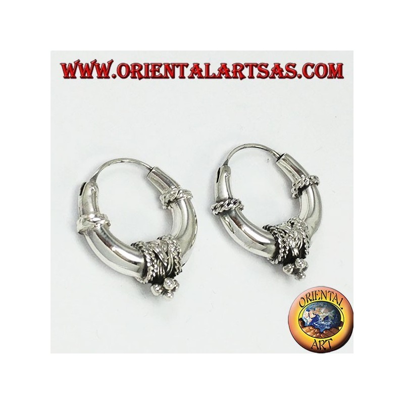 Pendientes de plata, decorada en media luna (trenza) de diámetro Ø. 20