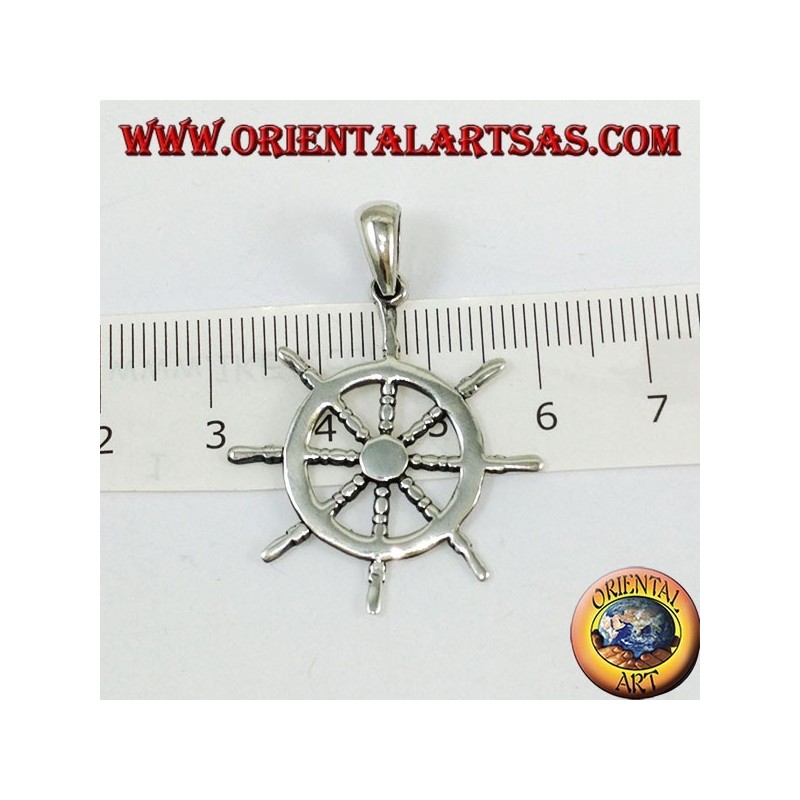 Pendentif en argent, gouvernail (moyen)