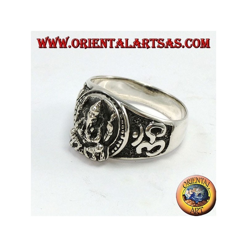 Anello in argento con Ganesha ed Oṃ (ॐ)