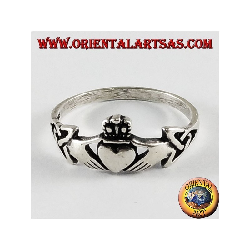 Anillo de plata Claddagh Símbolo celta con nudo tyrone