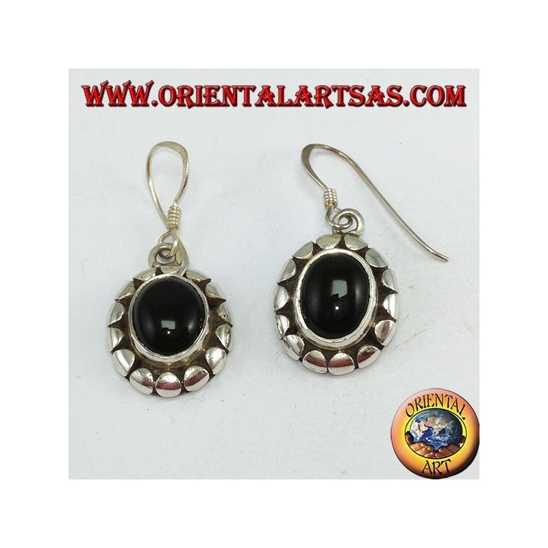 Silberohrringe mit ovalem Onyx