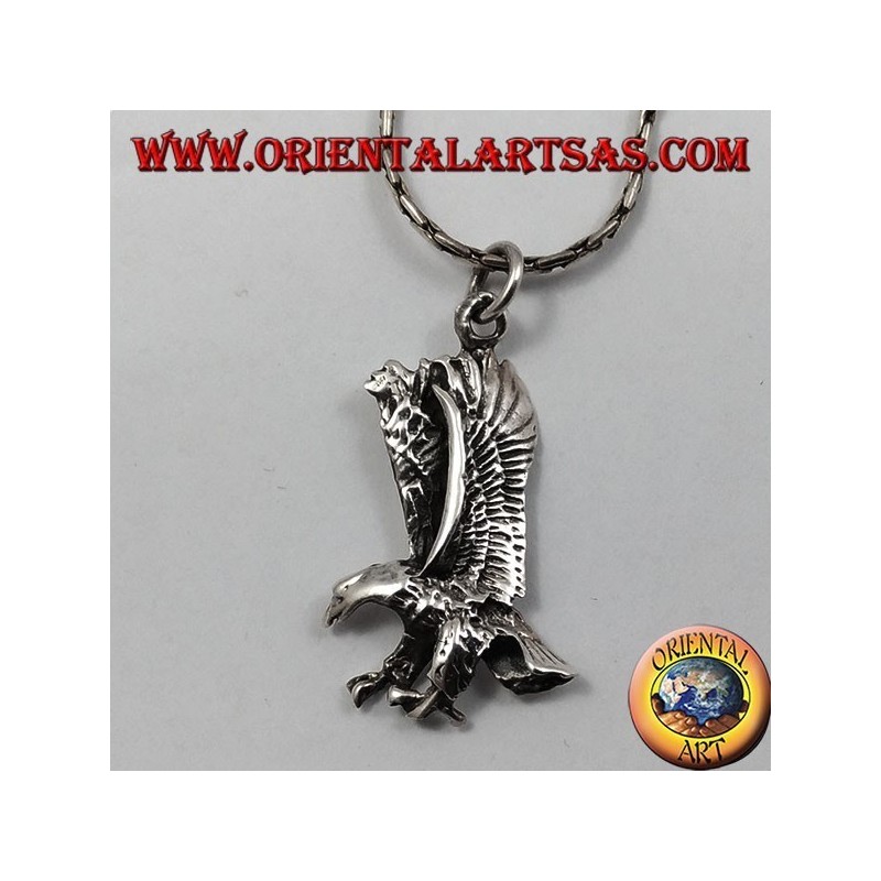 Eagle with wings combined silver pendant