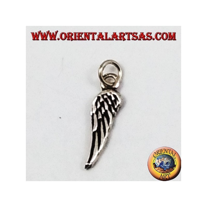 Silver pendant wing