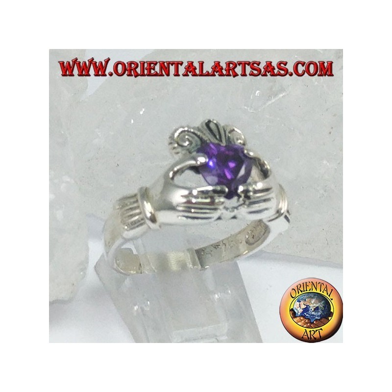 Claddagh ring with amethyst zirconia
