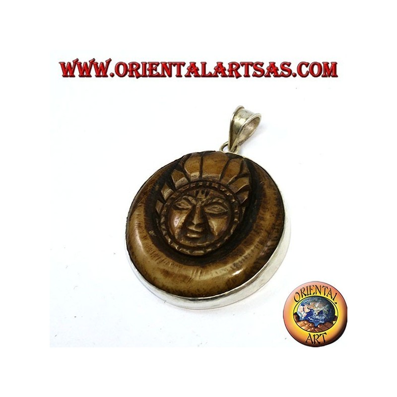 Silver pendant with Nepalese moon moon in yak bone