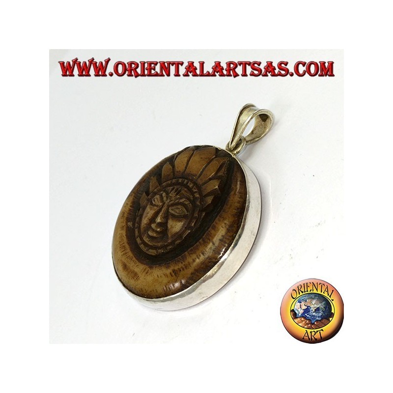Silver pendant with Nepalese moon moon in yak bone