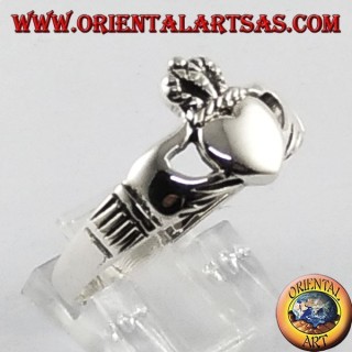 Claddagh anillo irlandés