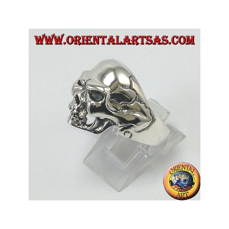 Anello in argento, teschio duro