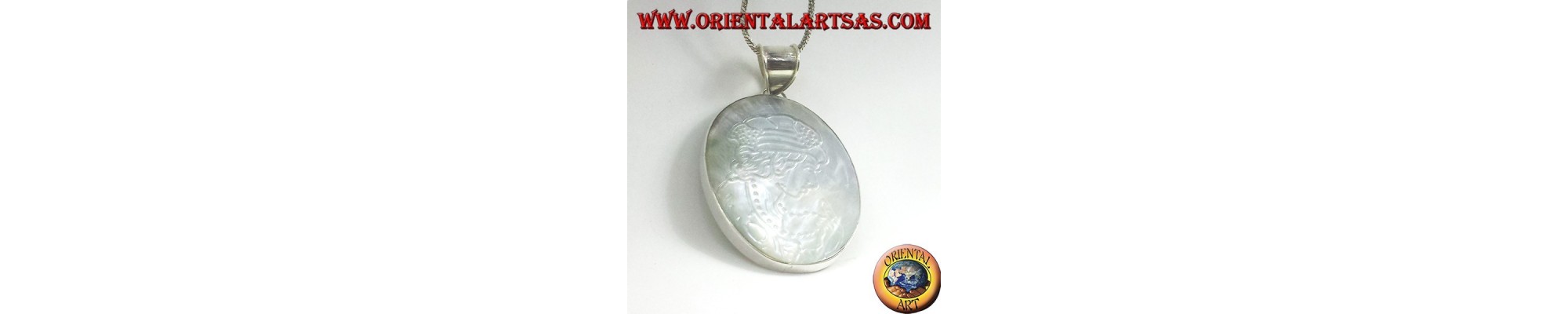 Pendants in 925 ‰ silver, with mother of pearl or abalone
