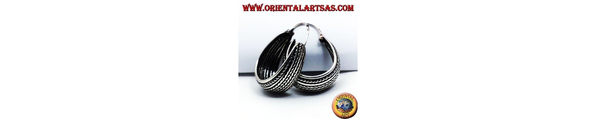 Hoop earrings worked in 925 ‰ silver
